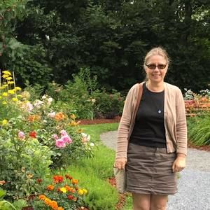 Meet your Posher, Nancy